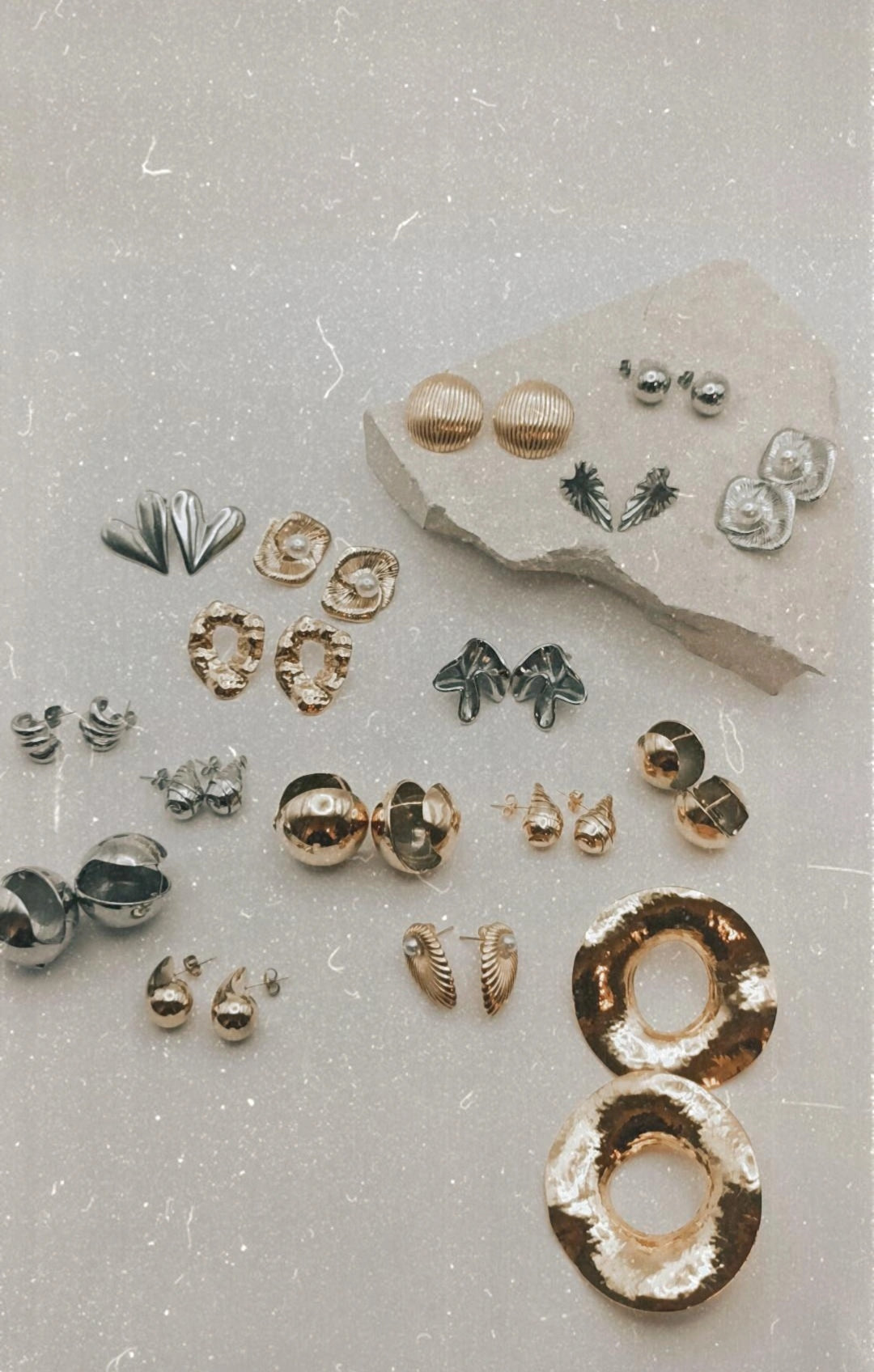 Vintage accessories collection