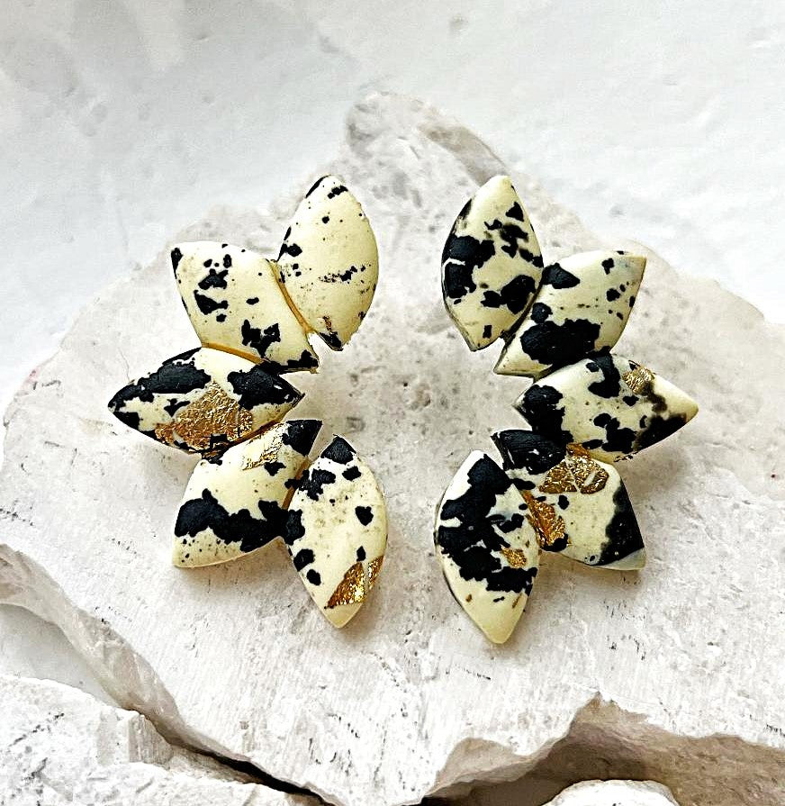 Σκουλαρικια χειροποιητα animal cow print μοναδικα πρωτοτυπα απο πηλο μποχο για δωρο κοσμηματα pajaritos