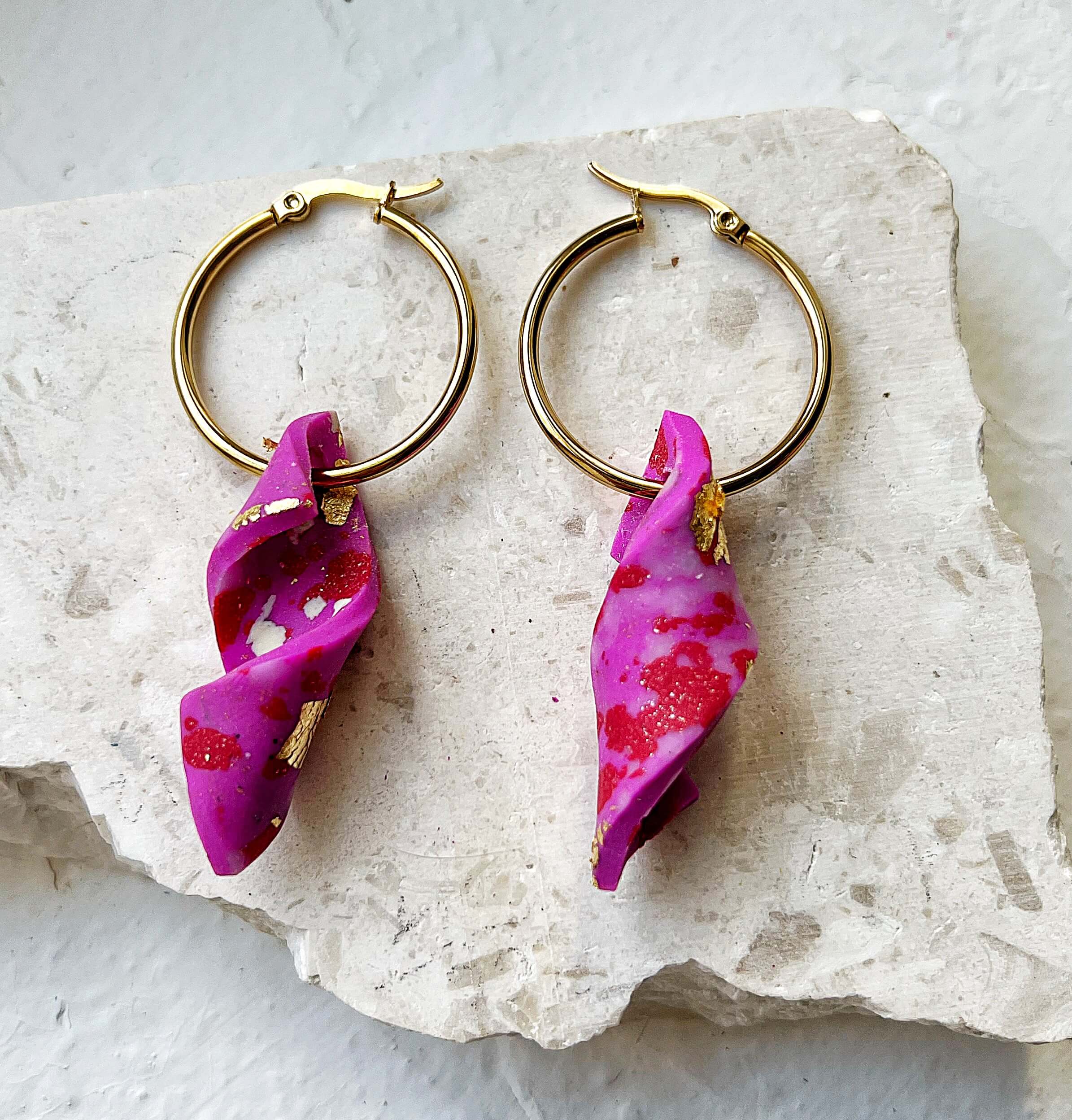 Ματζεντα σκουλαρικια κρικοι χειροποιητα πρωτοτυπα κοσμηματα για δωρο οικονομικα εντυπωσιακα για δωρο pajaritos